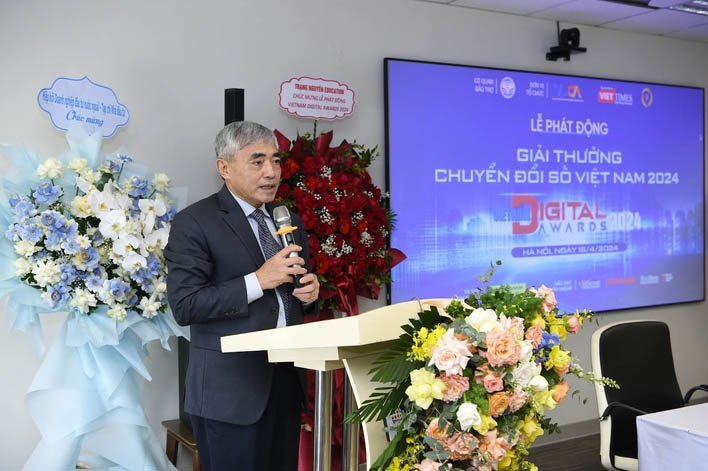 Chủ tịch VDCA Nguyễn Minh Hồng phát biểu tại buổi lễ