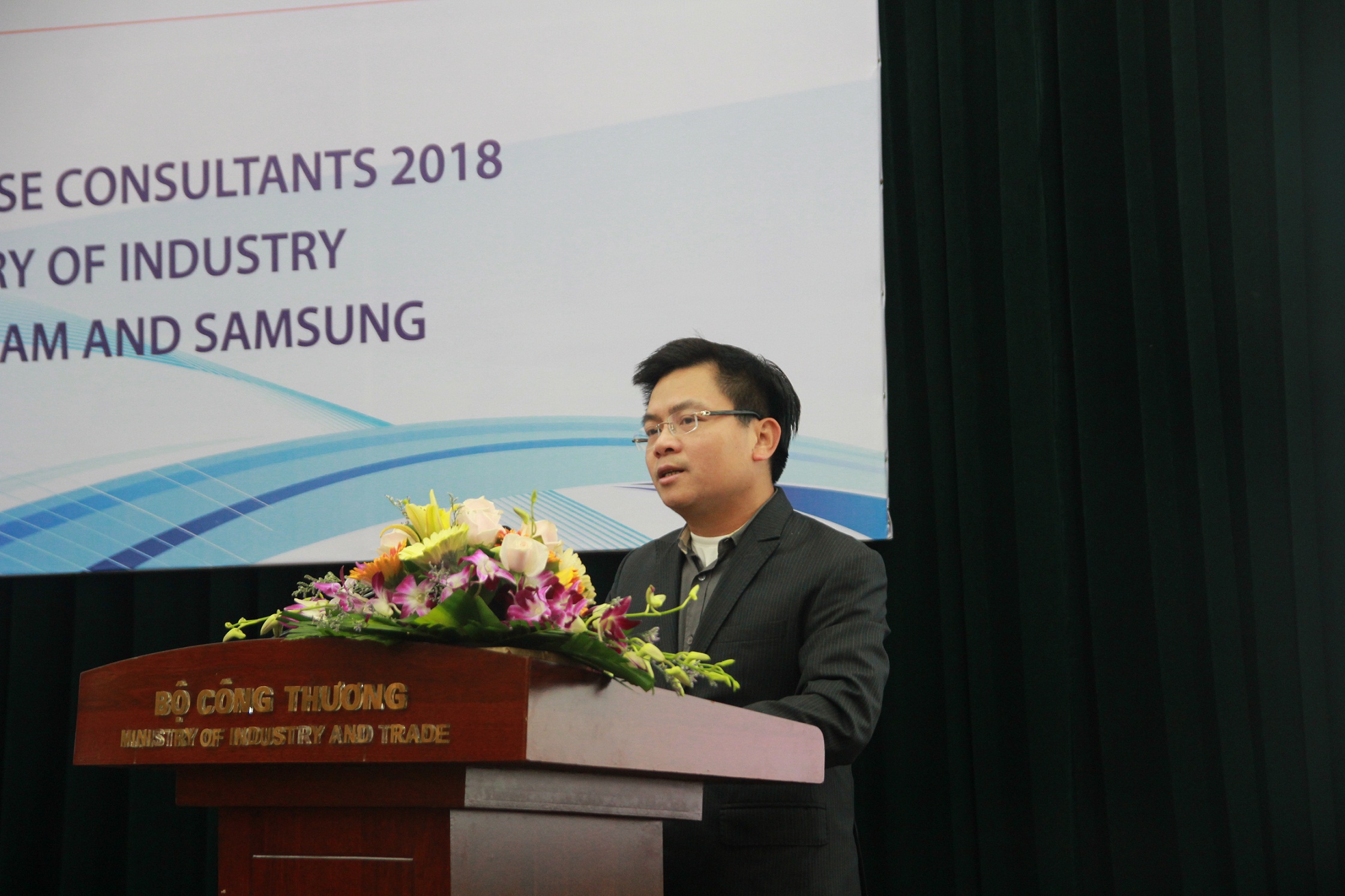 Cục trưởng Cục Công nghiệp Trương Thanh Hoài phát biểu tại Lễ tổng kết Chương trình hợp tác đào tạo chuyên gia tư vấn giữa Samsung và Bộ Công Thương