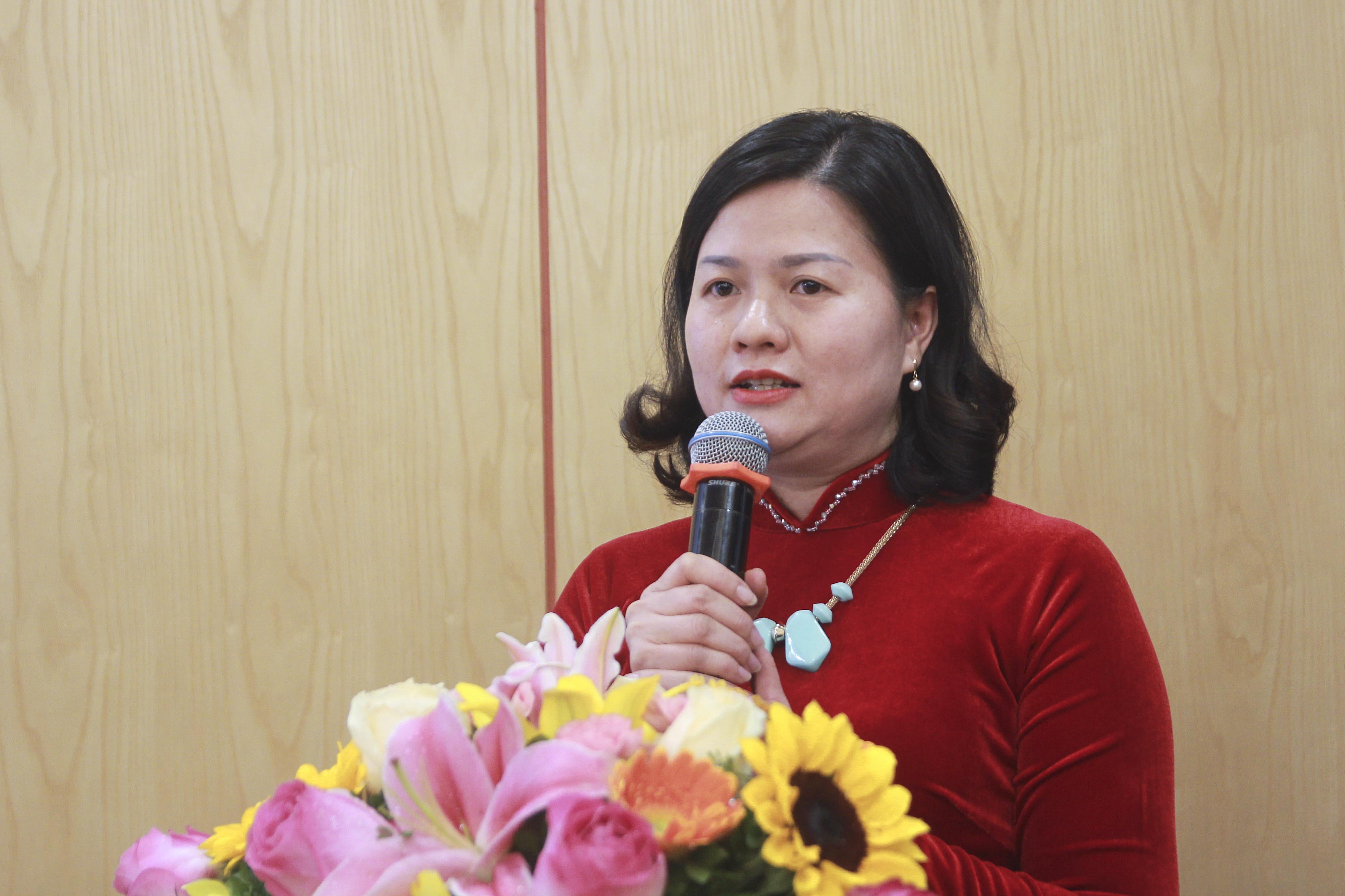 Bà Đặng Thị Thanh Mai - Phó Hiệu trưởng Nhà trường 