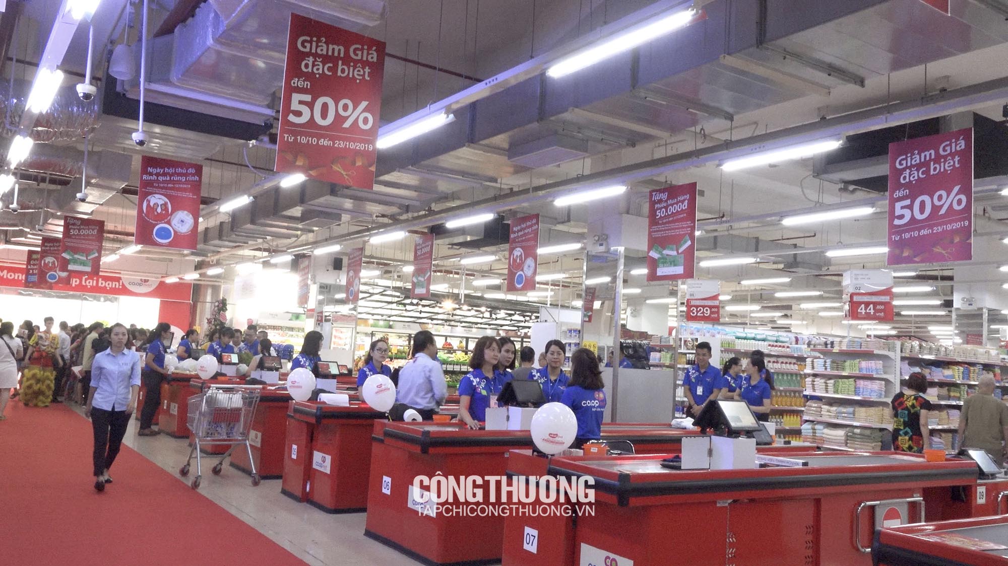 Saigon Co.op khai trương 03 siêu thị Co.opmart SCA 