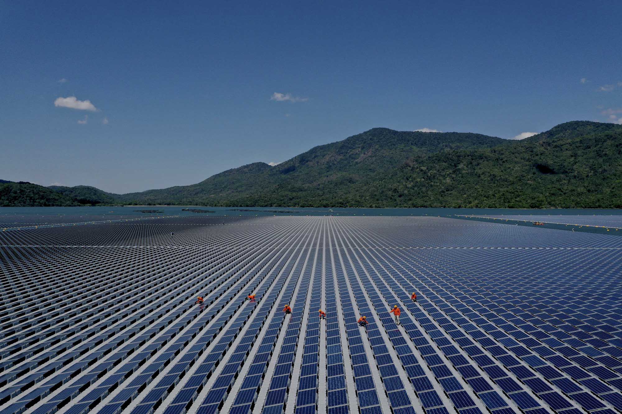 Dự án điện mặt trời nổi Đa Mi nhận 37 triệu USD hỗ trợ từ ADB