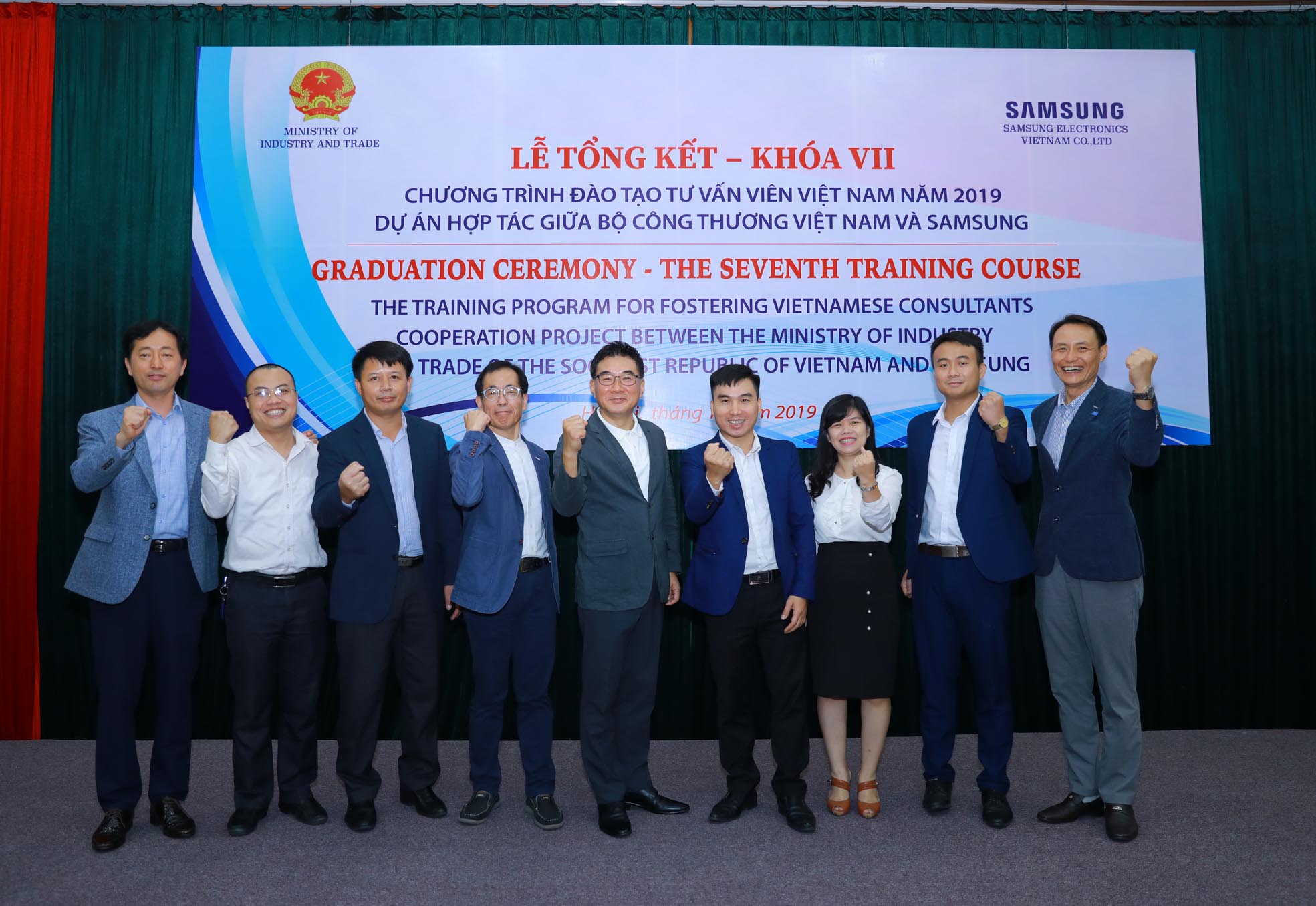 Samsung và Bộ Công Thương tổ chức đào tạo tư vấn viên Việt Nam