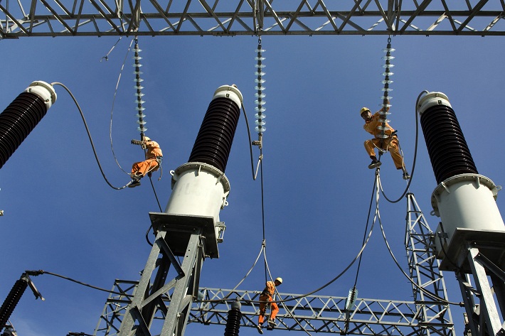 EVN SPC đã đầu tư phát triển lưới điện cao áp để đáp ứng nhu cầu điện cho người dân