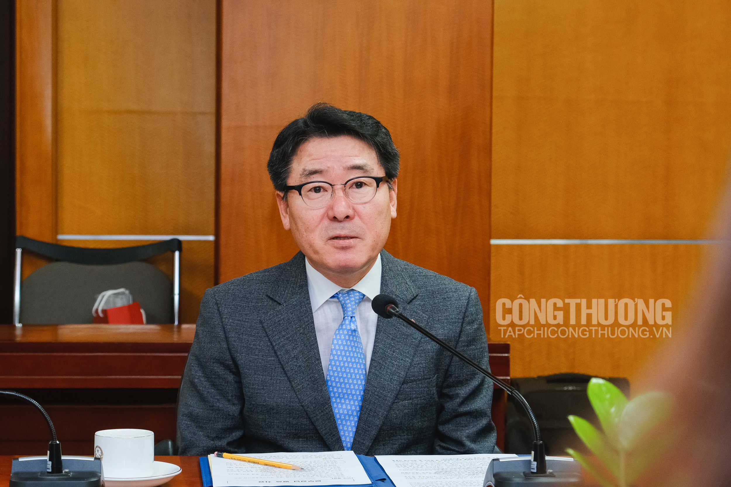 Ông Lee Jong Hwan - Phó Tổng giám đốc Tập đoàn Điện lực Hàn Quốc (KEPCO)