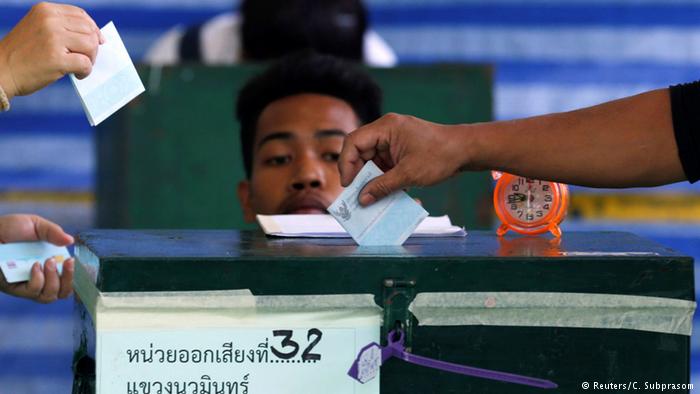 Bầu cử ở Thái Lan