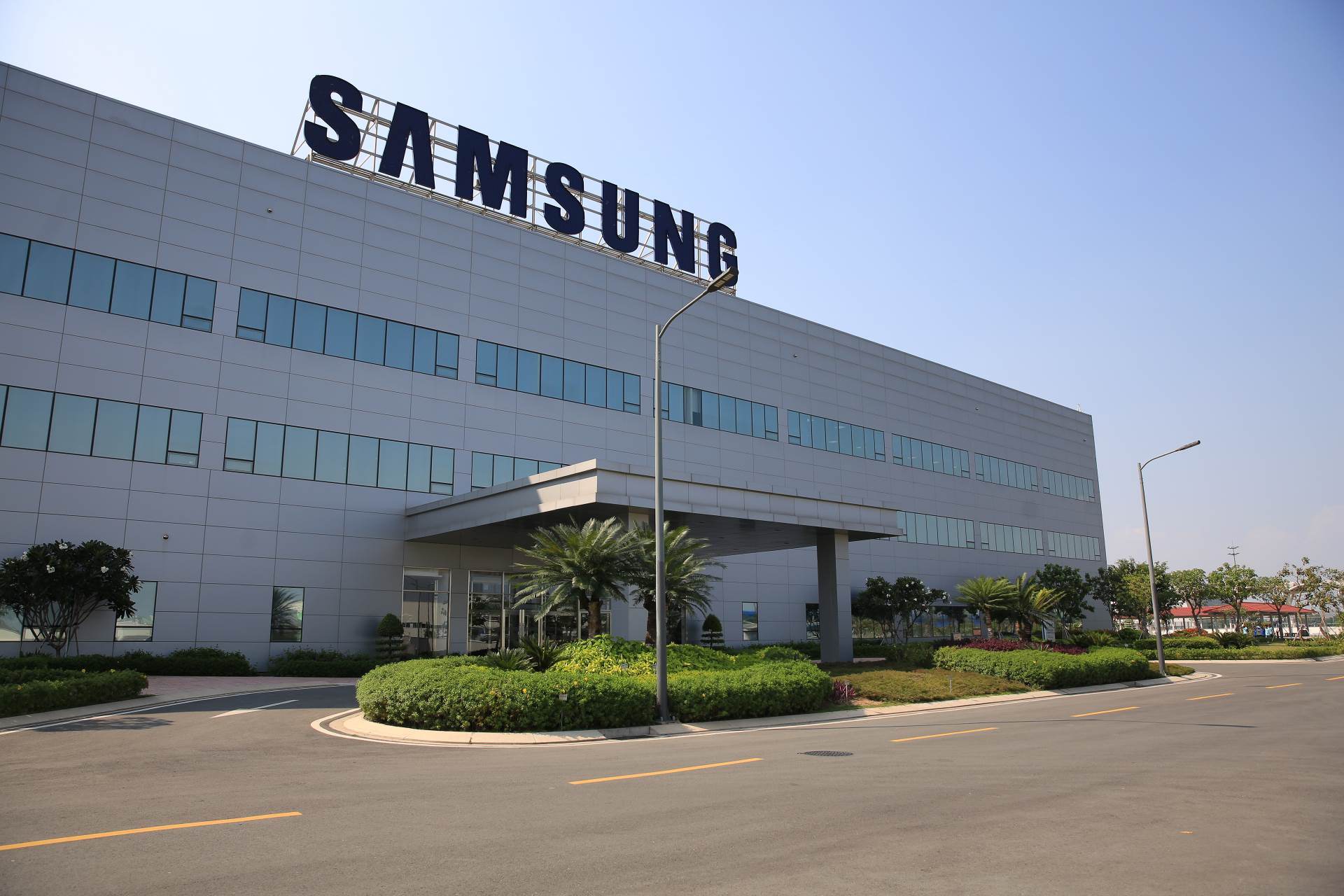 Nhà máy Samsung tại Việt Nam