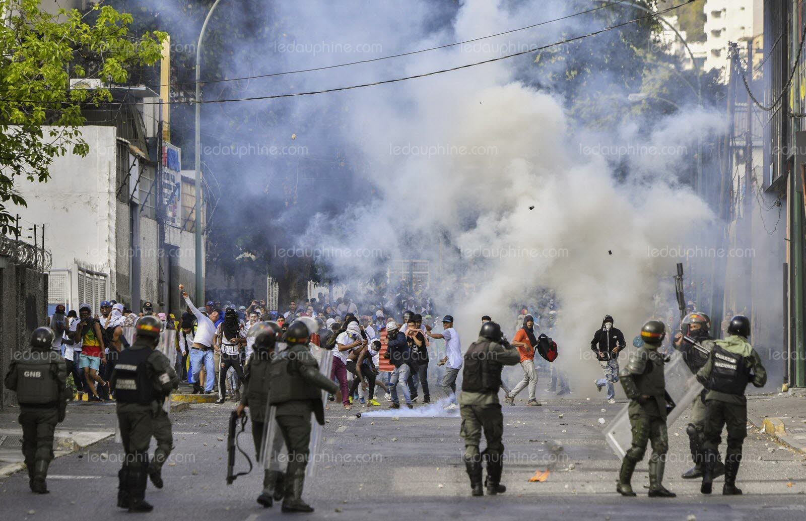 Bạo động tại Venezuela