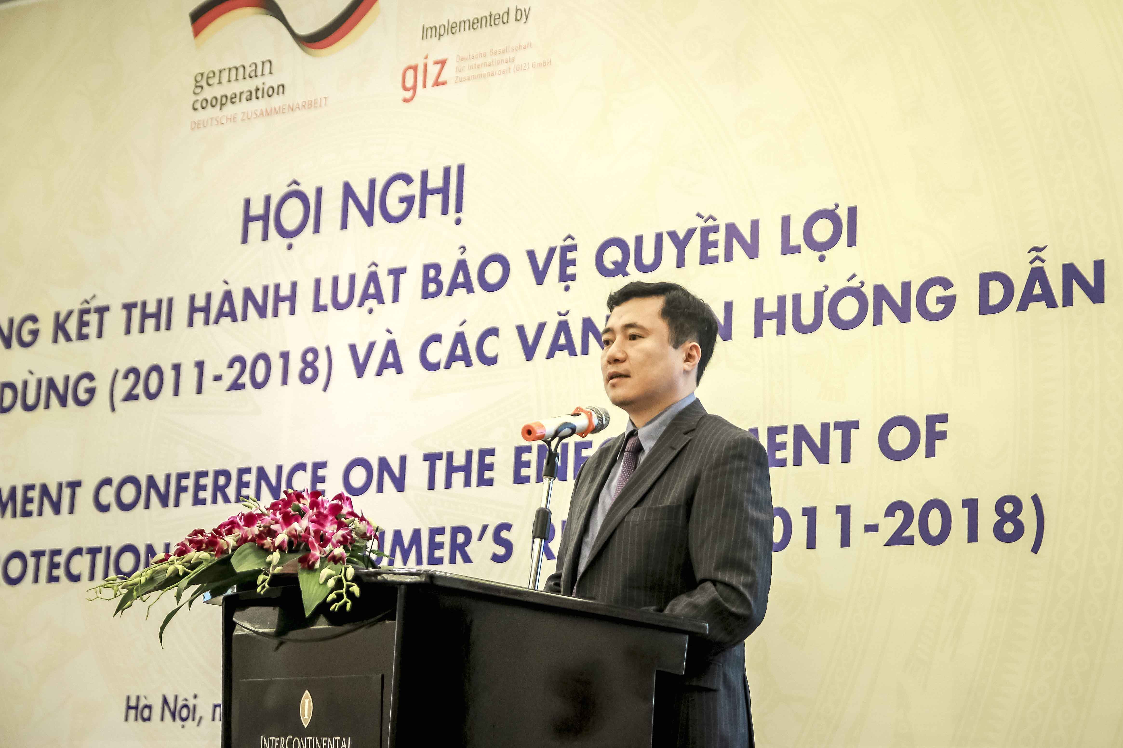 Cục trưởng Cục Cạnh tranh và Bảo vệ người tiêu dùng Nguyễn Sinh Nhật Tân nhận định việc thực thi Luật Bảo vệ quyền lợi người tiêu dùng đã đạt được nhiều kết quả tích cực