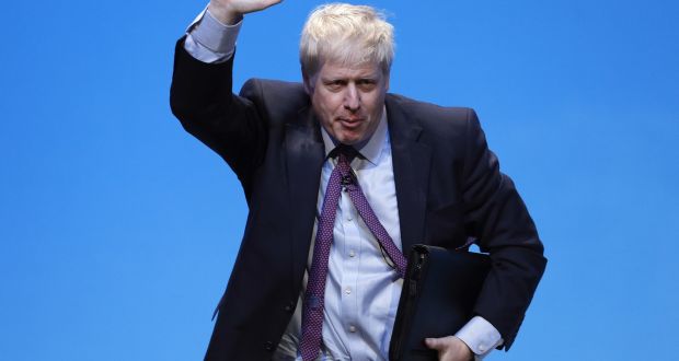 cựu Ngoại trưởng Boris Johnson