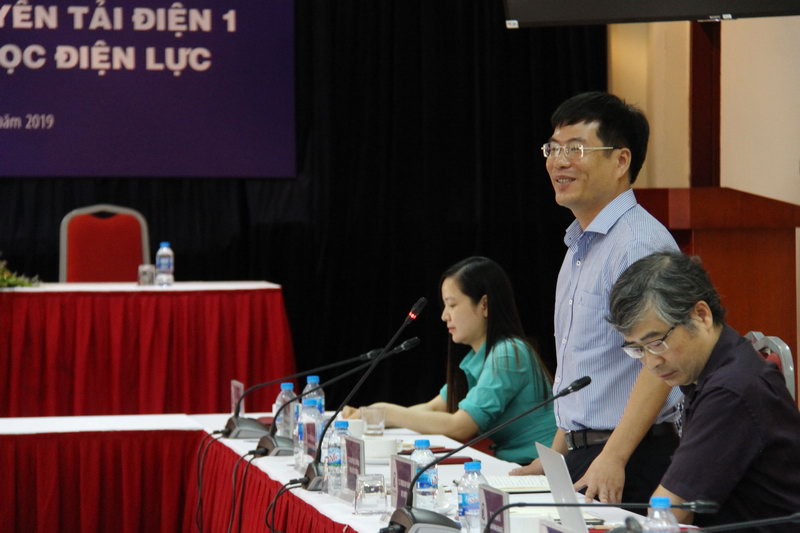TS. Nguyễn Lê Cường, Phó HT, trưởng khoa Điện tử viễn thông, EPU phát biểu tại lễ ký biên bản ghi nhớ hợp tác giữa PTC1 và EPU  