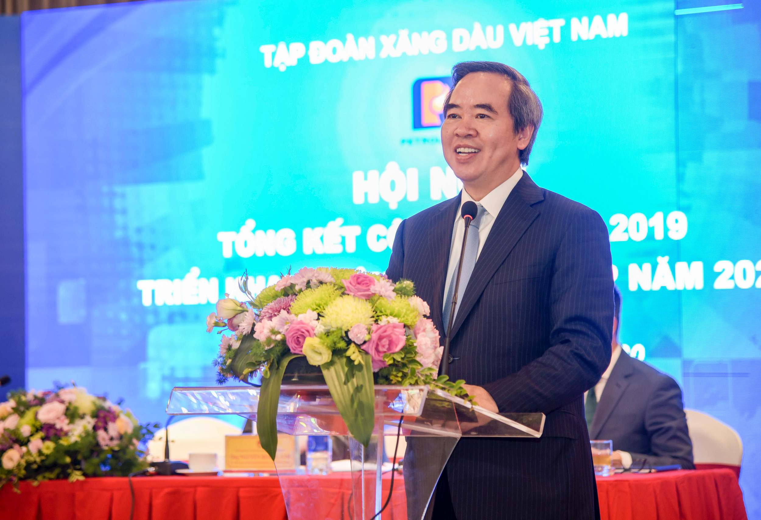 Ủy viên Bộ Chính trị, Bí thư Trung ương Đảng, Trưởng ban Kinh tế Trung ương Nguyễn Văn Bình 