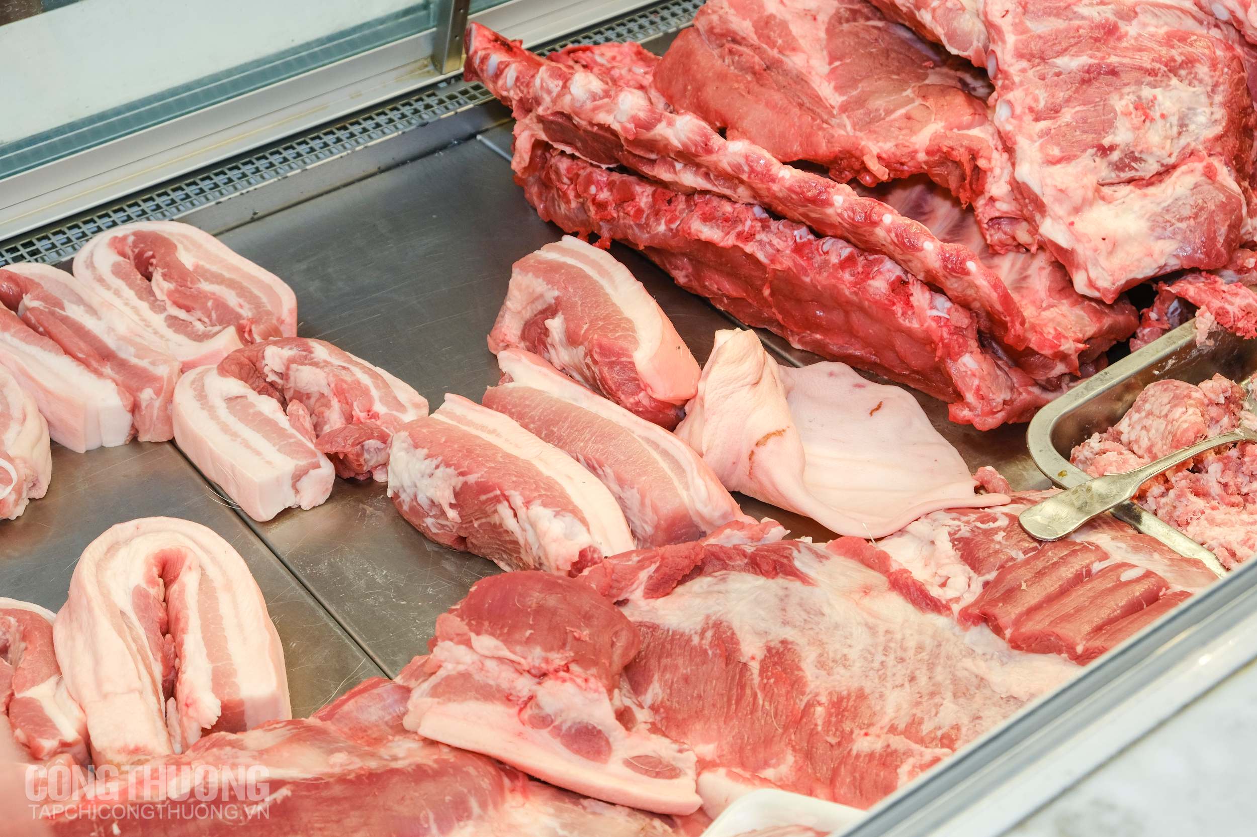 Mặt hàng thịt lợn đang là mối quan tâm của nhiều người tiêu dùng trong dịp Tết