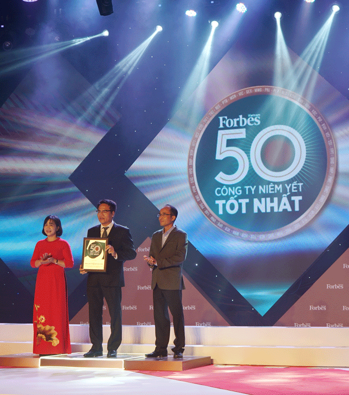 PV GAS lần thứ 8 liên tiếp nhận Vinh danh của Forbes “Top 50 công ty niêm yết tốt nhất Việt Nam” 