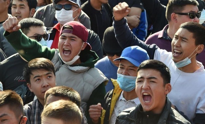 Khủng hoảng chính trị Kyrgyzstan