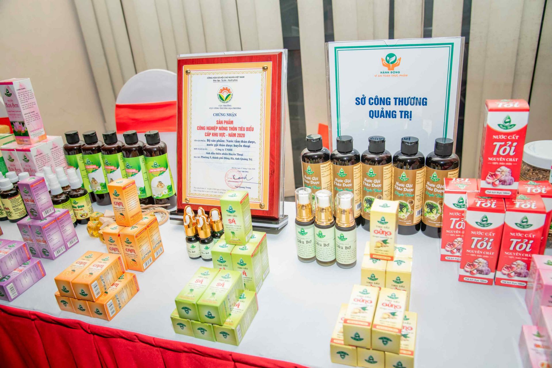 Hội nghị hỗ trợ kết nối tiêu thụ các sản phẩm thực phẩm an toàn ngành Công Thương
