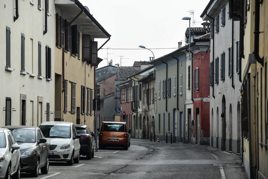 Đường phố tại Italy vắng lặng vì dịch virus Covid-19