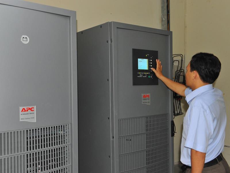 Giải pháp lưu điện UPS-3 pha của tập đoàn Schneider Electric (được biết đến rộng rãi trong lĩnh vực bảo vệ nguồn với thương hiệu APC) ứng dụng cho hệ thống phân loại tôm của Nhà máy Thủy sản Minh Phú Hậu Giang.