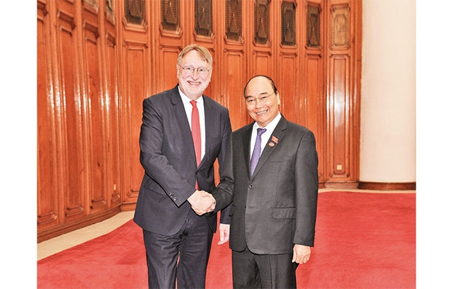 Các Đại sứ hứa nỗ lực thúc đẩy quan hệ hợp tác nhiều mặt giữa Việt Nam với các nước