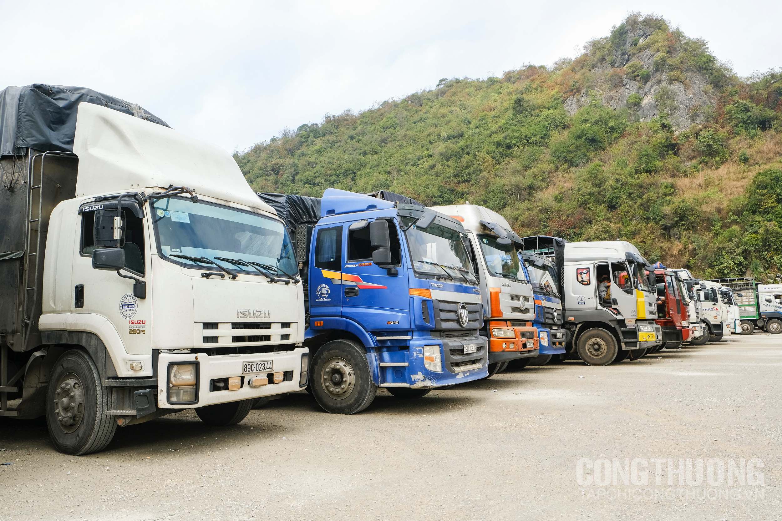 Lượng xe hàng tồn ở các cửa khẩu tại tỉnh Lạng Sơn đã giảm đáng kể