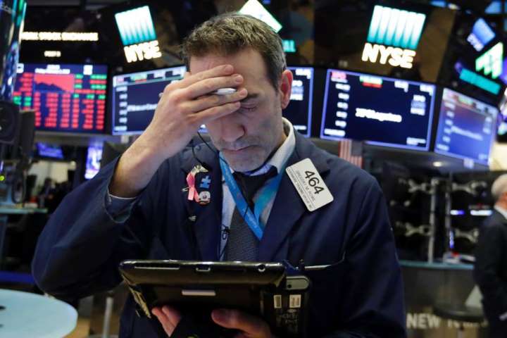 Thị trường chứng khoán Hoa Kỳ sụt giảm mạnh