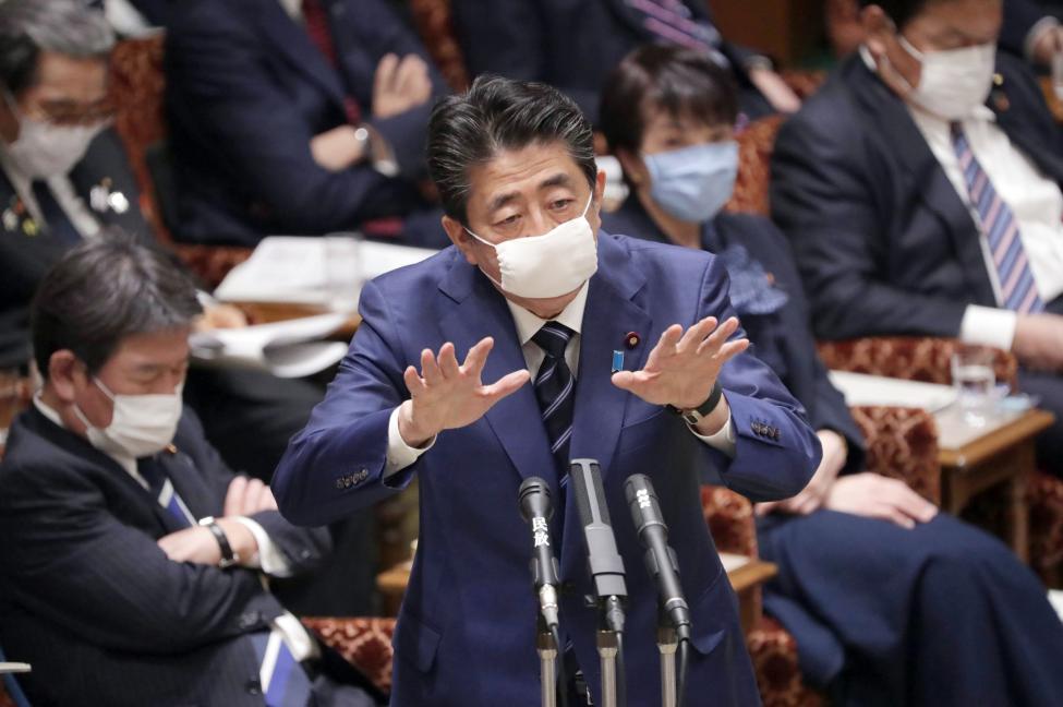 Thủ tướng Nhật Bản Shinzo Abe đề xuất gói kích thích kinh tế chống Covid-19