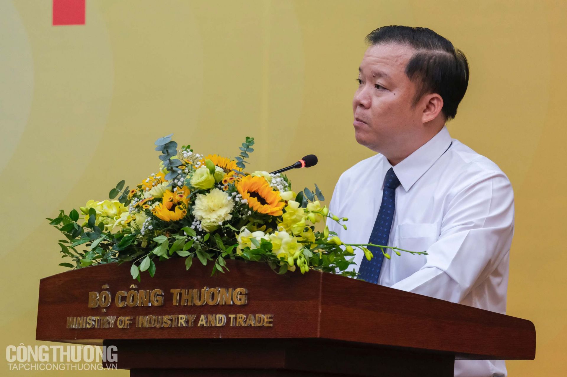 Đồng chí Phạm Tuấn Anh - Phó Bí thư Đảng uỷ, Phó Cục trưởng Cục Công nghiệp