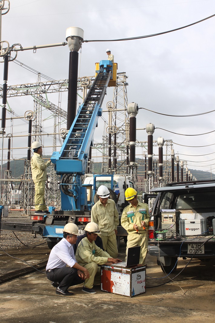 NPTS thí nghiệm thiết bị tại TBA 500 kV Đà Nẵng(1)