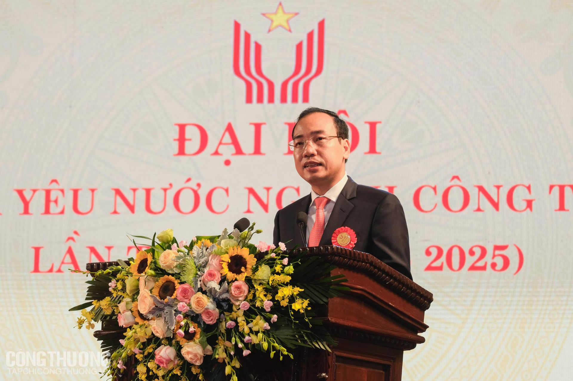 Chủ tịch Công đoàn Công Thương Việt Nam Trần Quang Huy phát động phong trào thi đua yêu nước toàn ngành giai đoạn 2020 - 2025