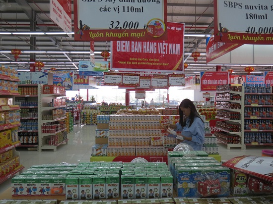 Điểm bán hàng Việt tại Khu công nghiệp Đồng Văn, Hà Nam