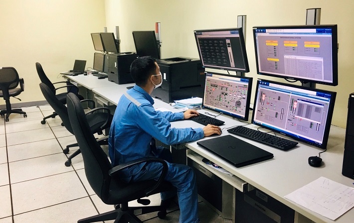 Trực phòng hệ thống điều khiển DCS tại Nhà máy Nhiệt điện Thái Bình