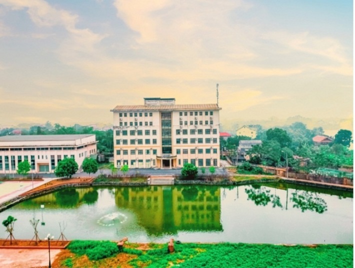 Trung tâm Dịch vụ Cơ sở 2 và Bộ môn GDTC&QPAN tại huyện Sóc Sơn (Hà Nội) luôn giữ được nề nếp khang trang, xanh, sạch, đẹp