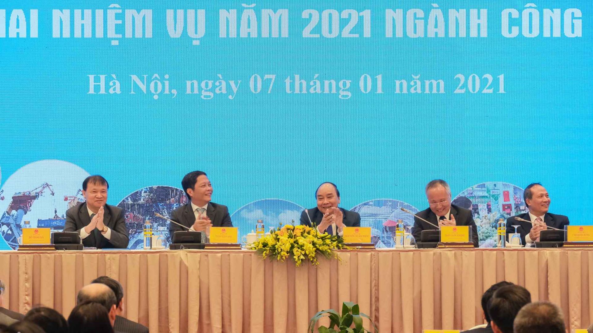 Hội nghị Tổng kết công tác năm 2020 và triển khai nhiệm vụ năm 2021 ngành Công Thương