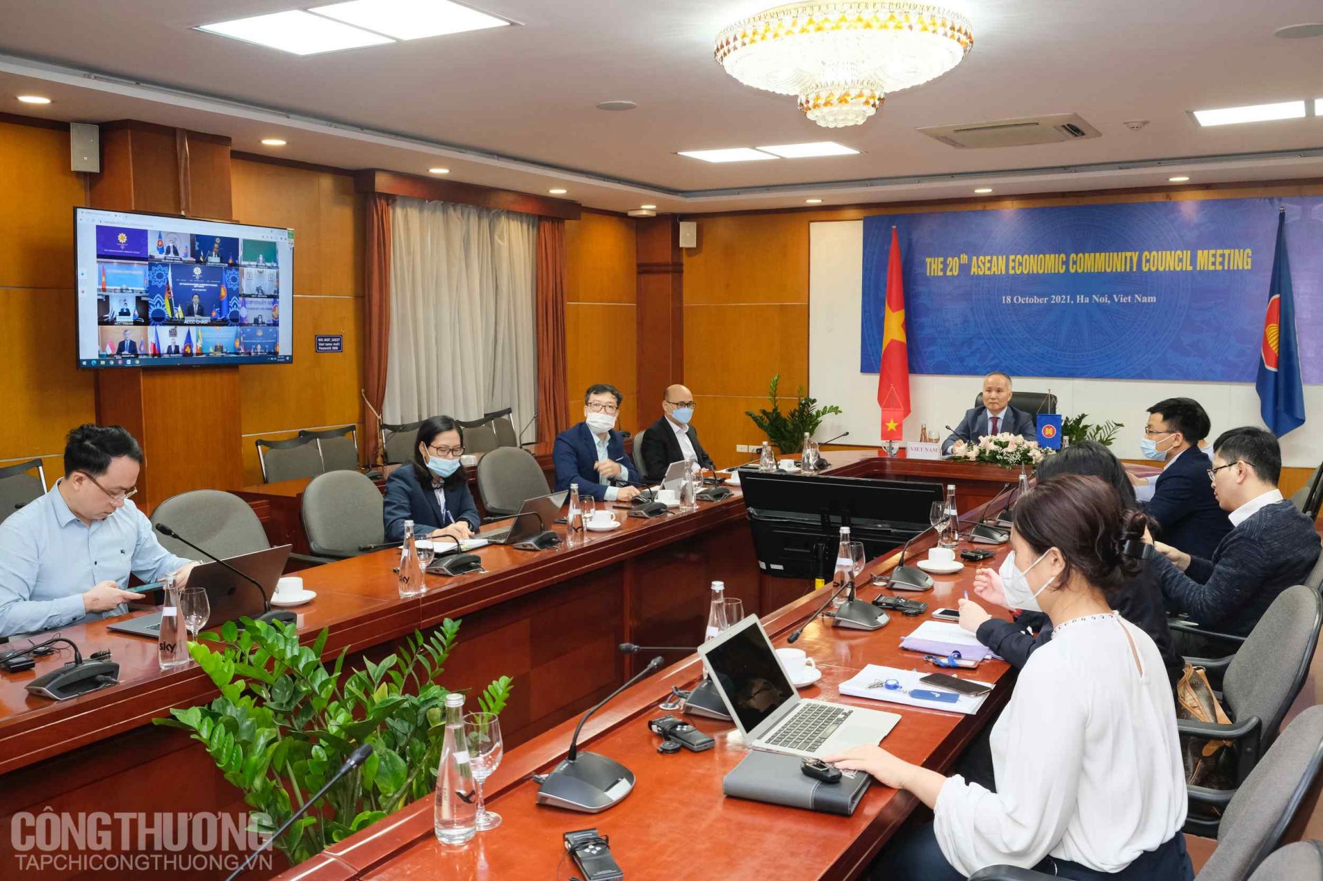 Đầu cầu trụ sở Bộ Công Thương Việt Nam tham dự Hội nghị Hội đồng Cộng đồng Kinh tế ASEAN (AECC) lần thứ 20
