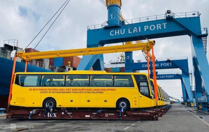 Lô xe bus Thaco xuất khẩu sang thị trường Philippines