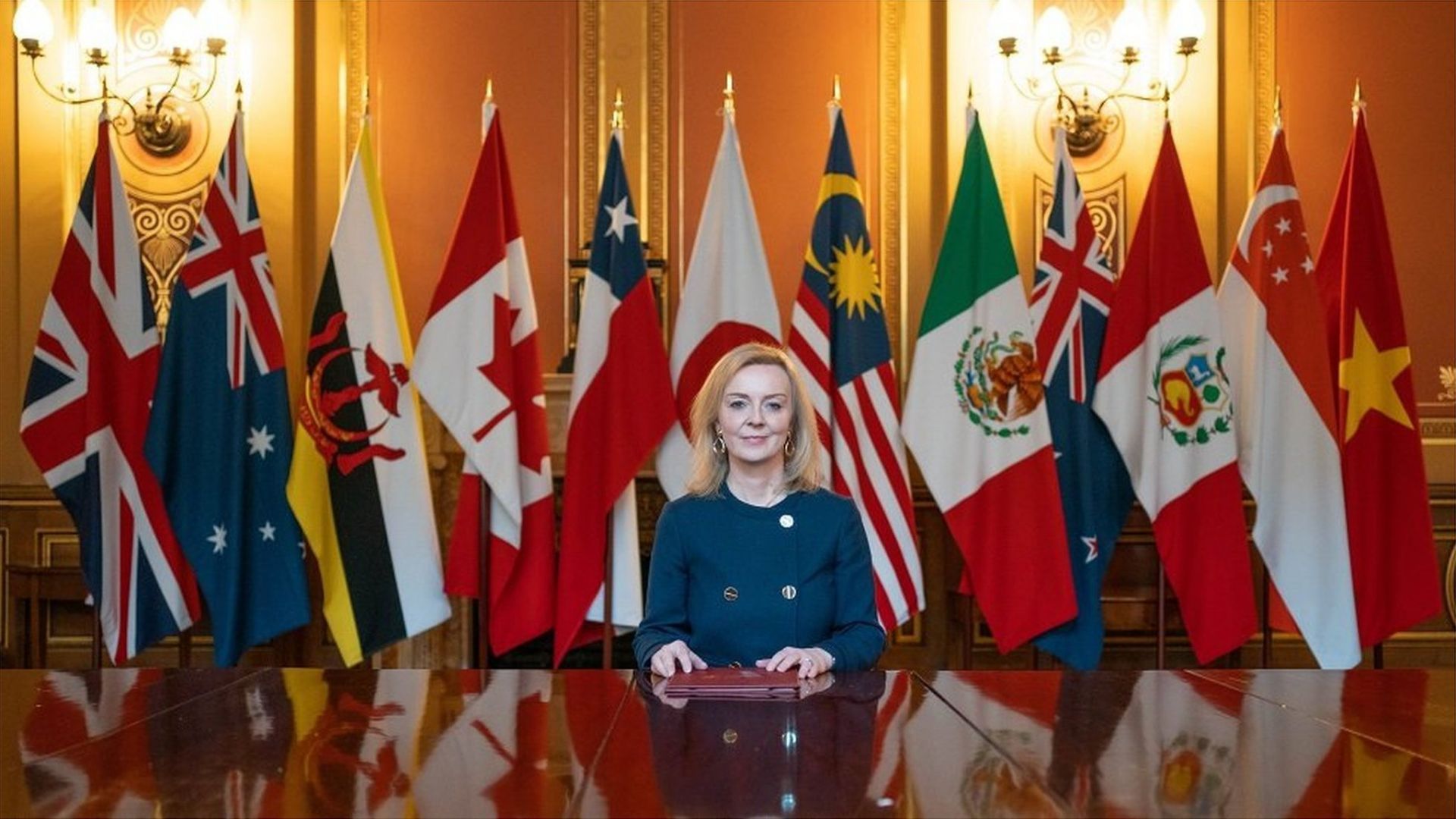 Bộ trưởng Bộ Thương mại quốc tế Vương quốc Anh Liz Truss