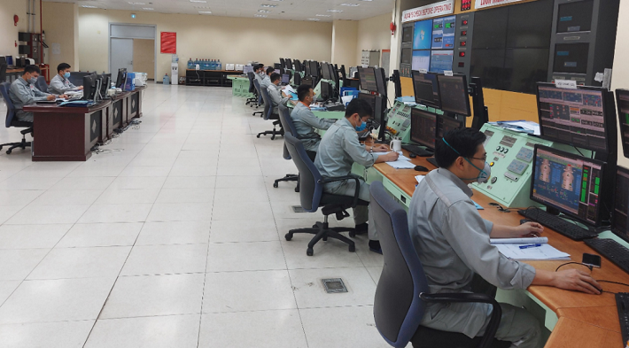 Công ty Nhiệt điện Mông Dương đã phân công, ứng trực 24/24h, đảm bảo các tổ máy của Nhà máy Nhiệt điện Mông Dương 1 vận hành an toàn, liên tục