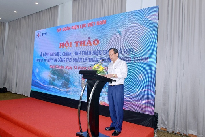 Ông Vũ Thanh Hải - Giám đốc Nhà máy Nhiệt điện Vĩnh Tân 4 phát biểu chào mừng Hội thảo