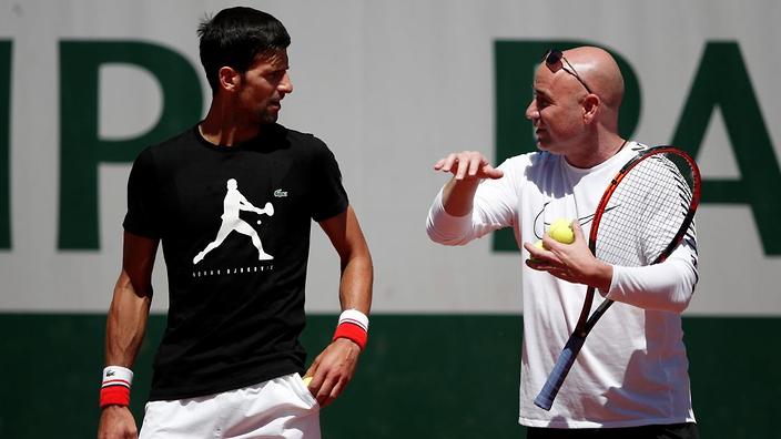 Andre Agassi và Novak Djokovic