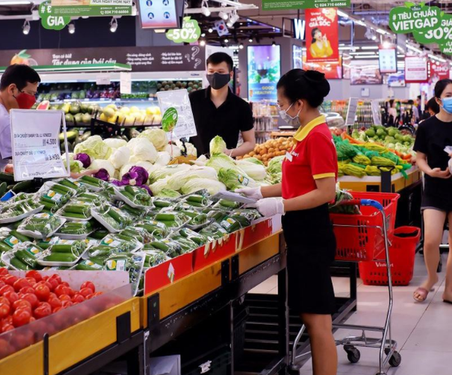 Nielsen: Số người tiêu dùng mua sắm online tại Việt Nam tăng lên 25% kể từ khi dịch bùng phát - Ảnh 2.