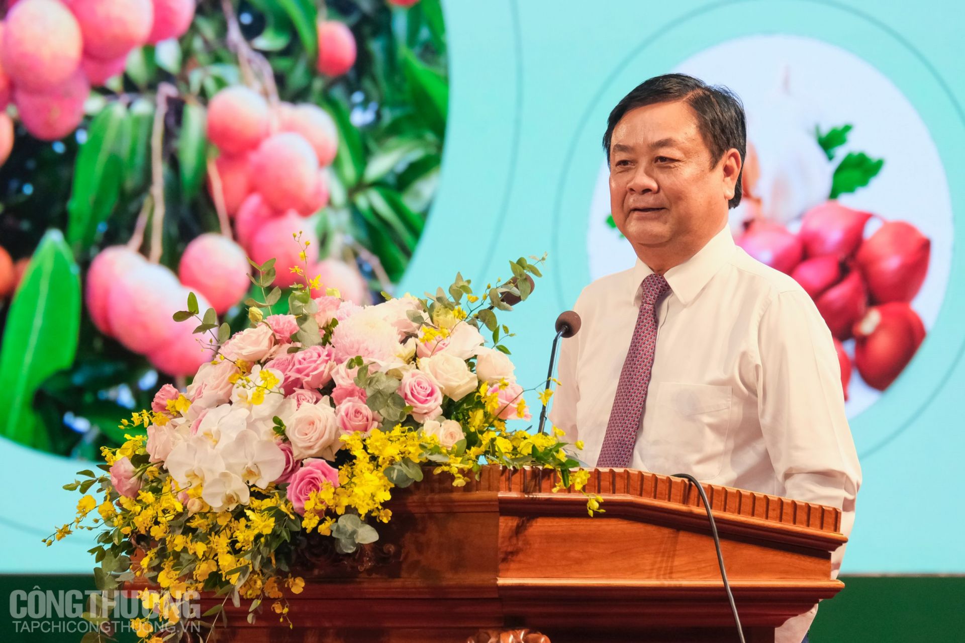 Bộ trưởng Bộ Nông nghiệp và Phát triển nông thôn Lê Minh Hoan
