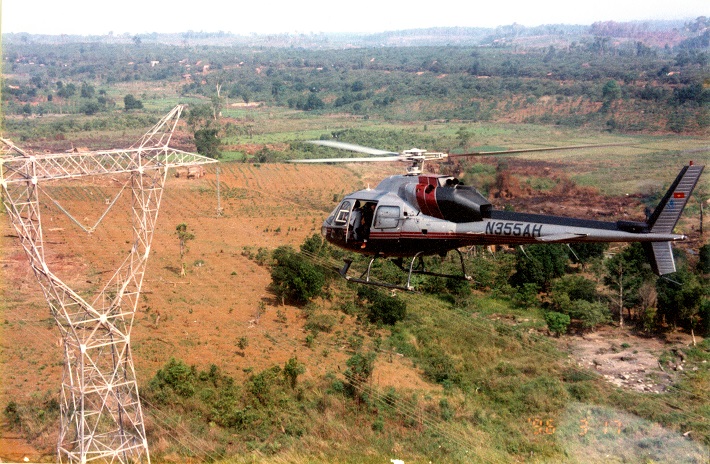 Sử dụng máy bay trực thăng kiểm tra đường dây 500kV Bắc – Nam