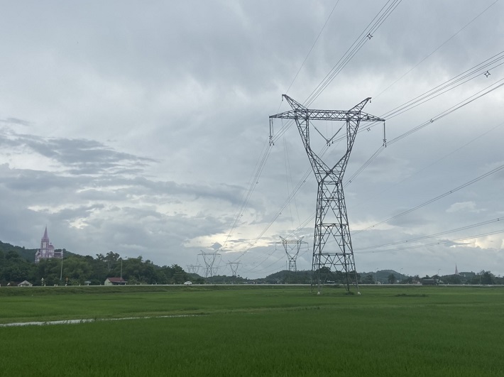 Toàn bộ Dự án đường dây 500kV đấu nối NMNĐ Nghi Sơn 2 vào hệ thống điện quốc gia đã hoàn thành