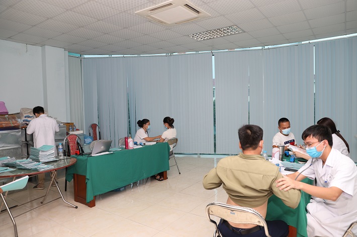 Công ty Môi Trường tổ chức khám sưcs khỏe định kỳ cho người lao động