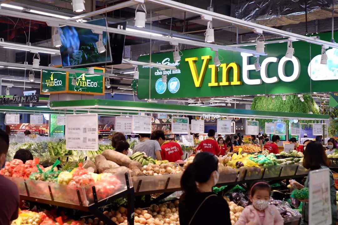 hệ thống siêu thị VinMart và chuỗi cửa hàng VinMart+ đã chủ động làm việc với các nhà cung cấp hàng hóa để đảm bảo tăng nguồn cung hàng hóa và ưu tiên các hàng hóa thiết yếu; phục vụ nhu cầu người dân.