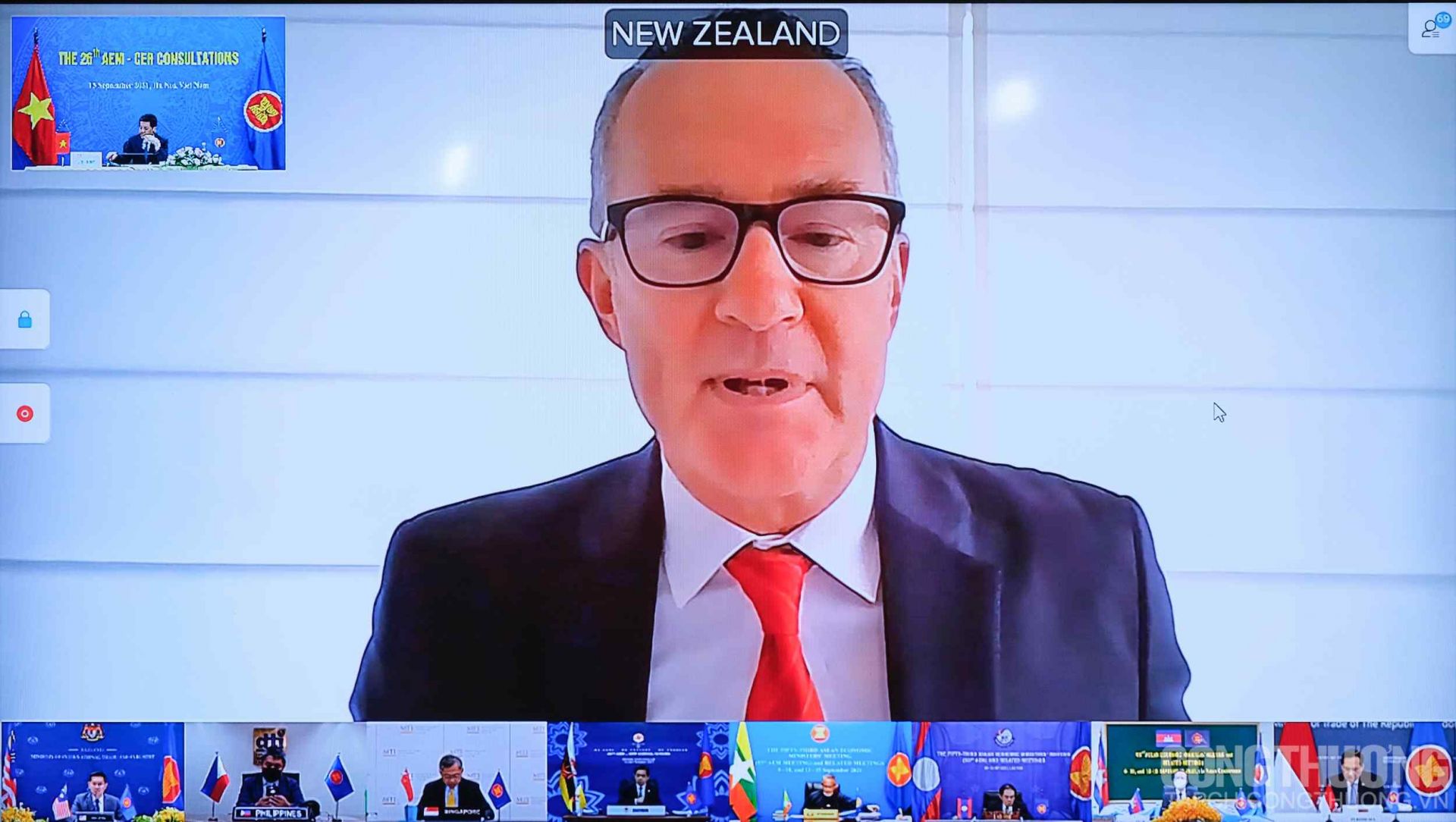 Bộ trưởng Thương mại và Tăng trưởng xuất khẩu New Zealand Hon Phil Twyford