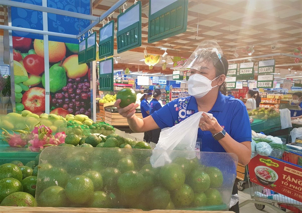 Saigon Co.op tiếp tục giảm giá hàng hóa, giải cứu nông sản