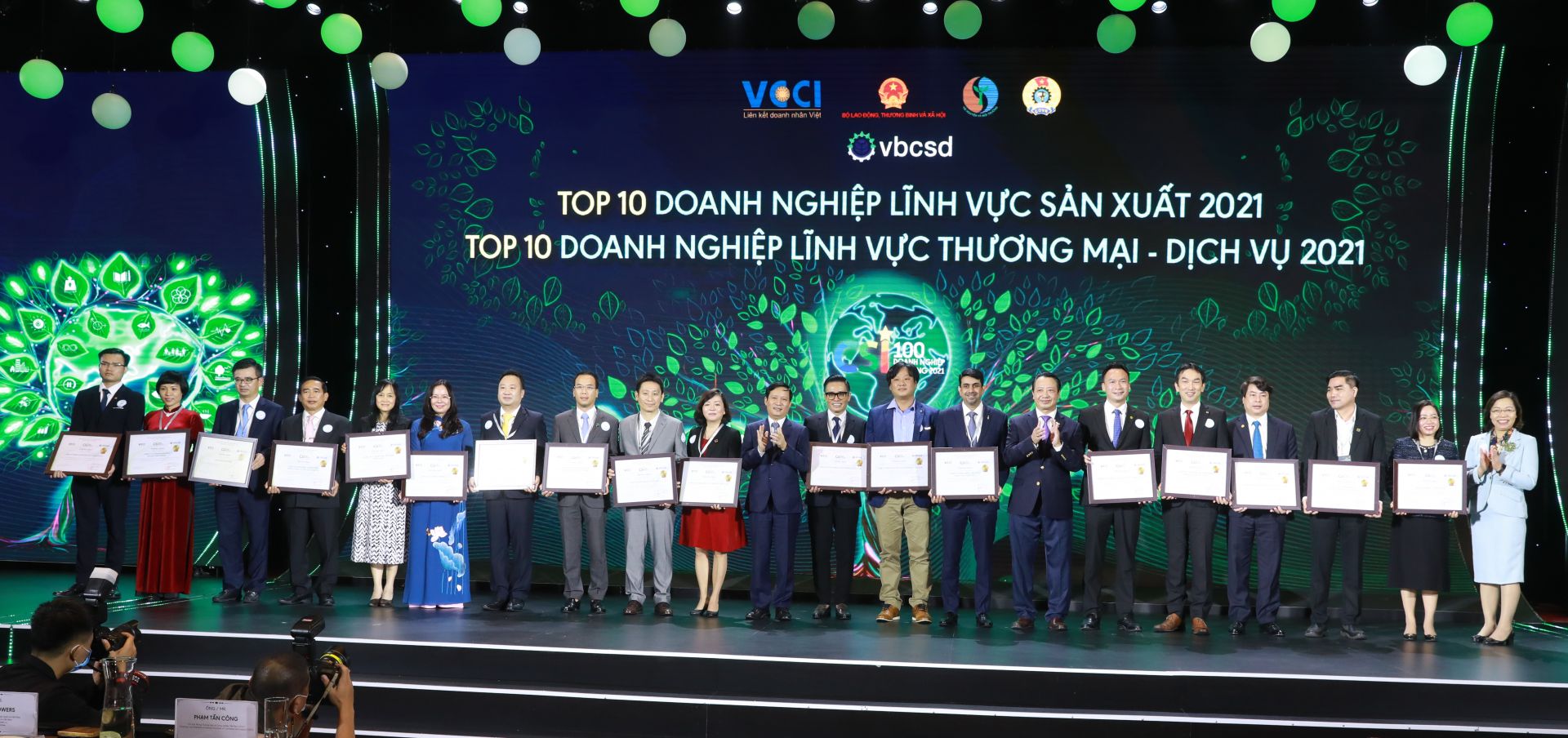 Nestlé Việt Nam được vinh danh là doanh nghiệp bền vững nhất Việt Nam năm 2021 trong lĩnh vực sản xuất