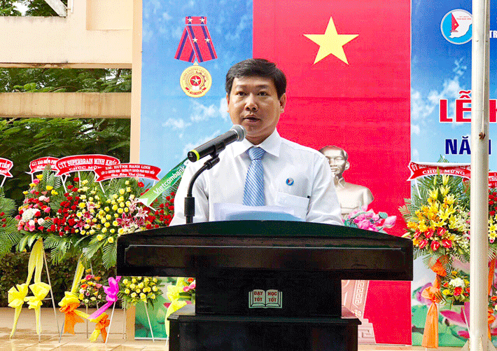 Thầy Lê Chí Nguyễn - Hiệu trường trường THPT chuyên Phan Ngọc Hiển