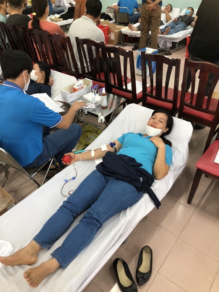 CBCNV Nhiệt điện Bà Rịa hiến máu tình nguyện