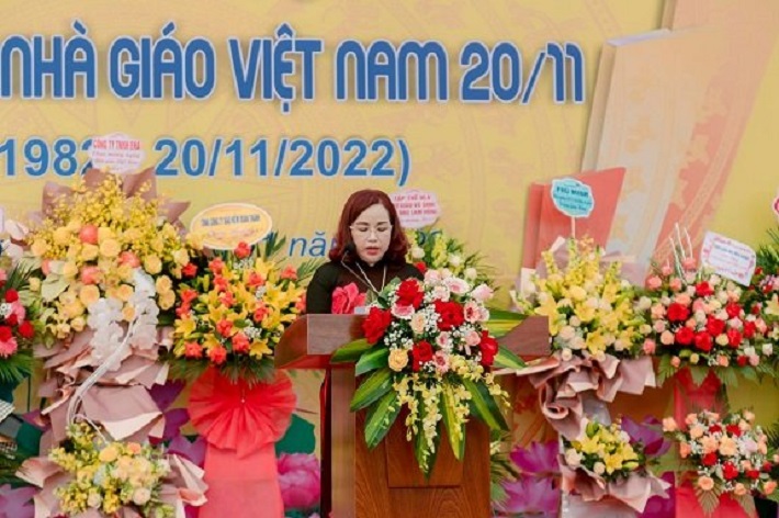 Bà Nguyễn Thị Duyên - Bí thư Chi Bộ, Chủ tịch HĐQT phát biểu